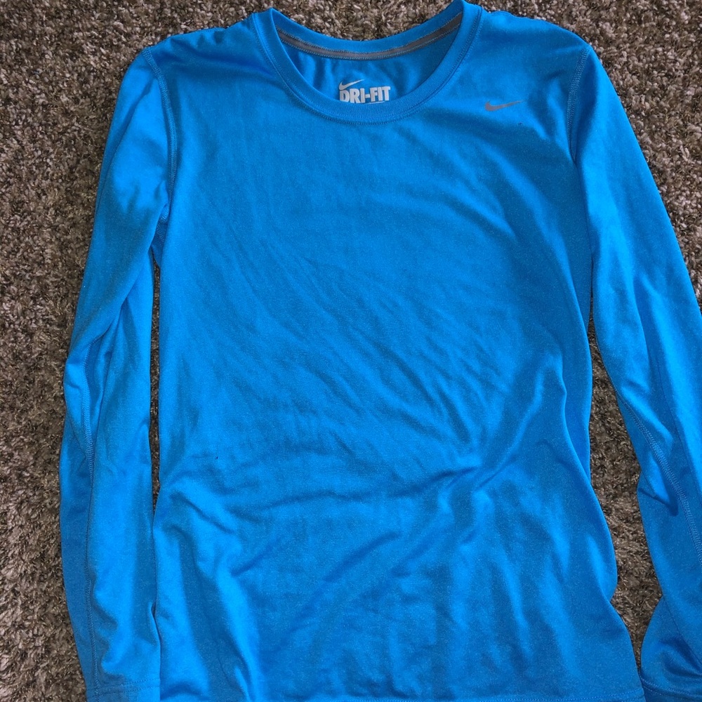 Nike dri fit long sleeve